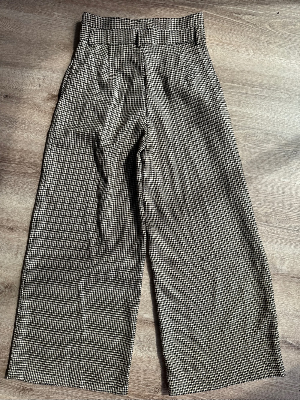 NWT Cider Houndstooth High Waist Pleated Wide Leg Pant in Coffee Size Medium - Picture 6 of 7